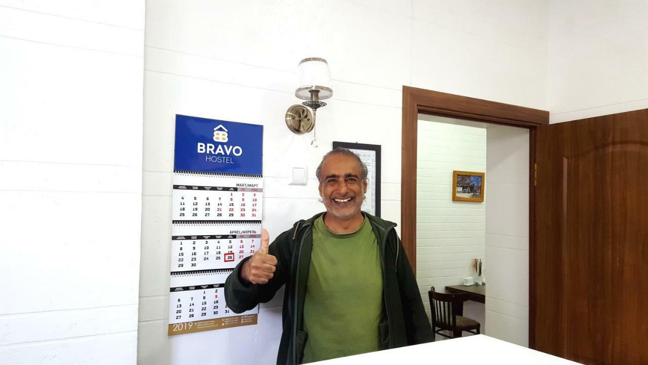Hostel Bravo Fergana Esterno foto
