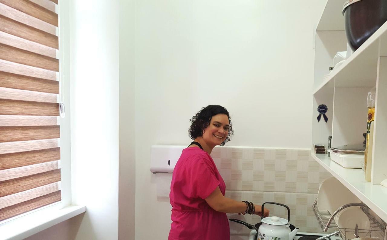 Hostel Bravo Fergana Esterno foto